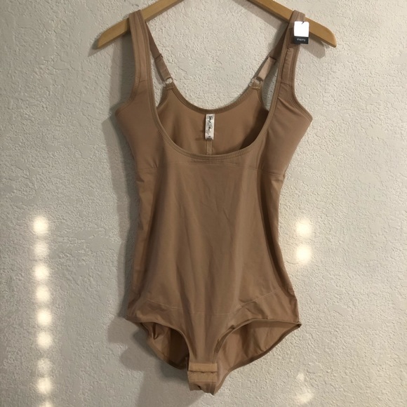 Marilyn Monroe Other - 🔴ONLY TODAY🔴Marilyn Monroe Shapewear 1X